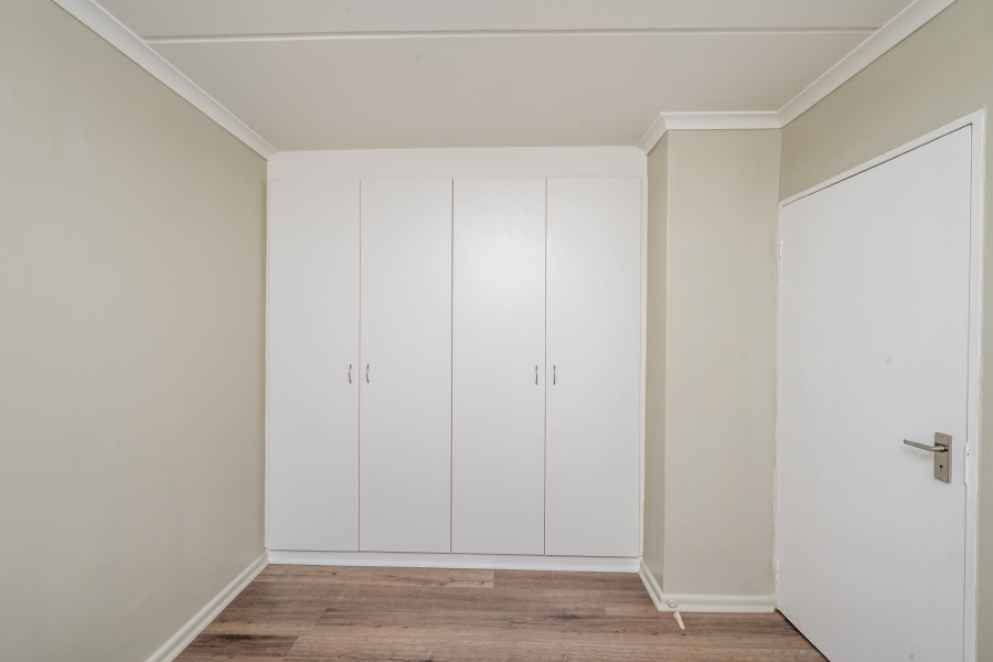 2 Bedroom Property for Sale in Buh Rein Estate Western Cape